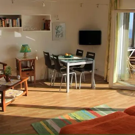 Apartamento In Mit Eigener Terrasse Breña Alta